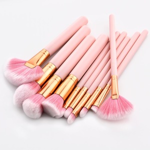 Wholesaler new arrive  pink soft cosmetic brush 10 pcs  kabuki  custom branding logo makeup brushes set   Fan brush makeup