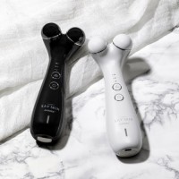 SAY SKIN AURORA + Beauty Device