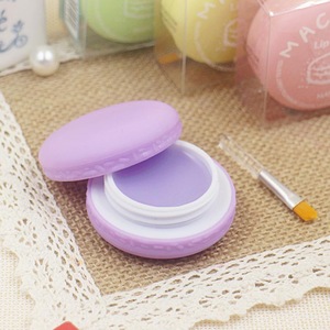 High Quality Makeup Macarons Round candy color Lip Balm Natural Plant lip gloss Lipstick Fruit Embellish Smell Lip Balm