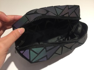 MUSAA custom private label triangle glitter luminous pu geometric cosmetic makeup bag travel