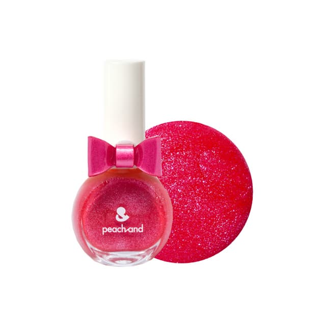 peach and nail color