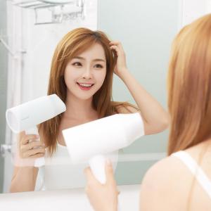 XIAOMI MIJIA SHOWSEE A1-W Anion Hair Dryer Negative Ion hair care Professinal Quick Dry Home 1800W Portable Hairdryer Diffuser