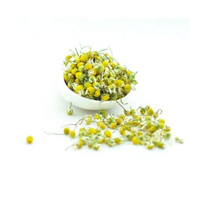 100% Pure Chamomile Floral Water Chamomile Hydrosol for Sensitive Skin