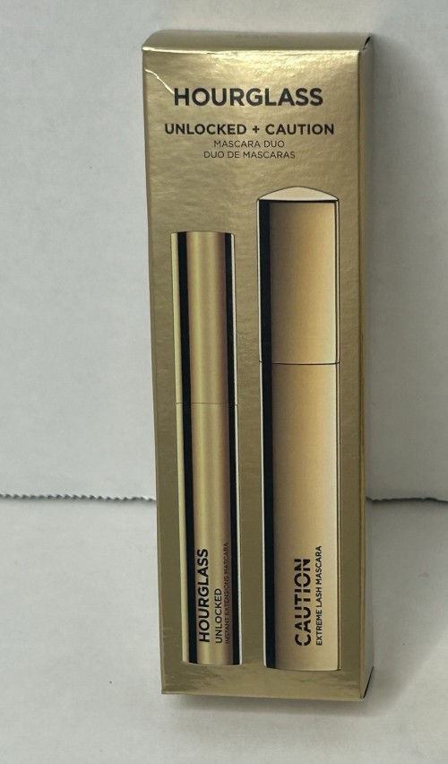 Hourglass Unlocked Instant Extensions Mascara