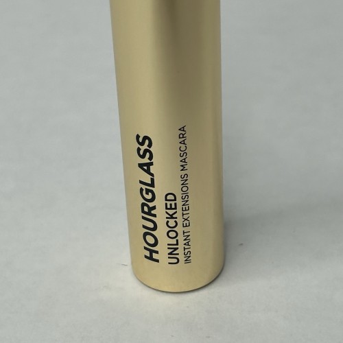 Hourglass Unlocked Instant Extensions Mascara