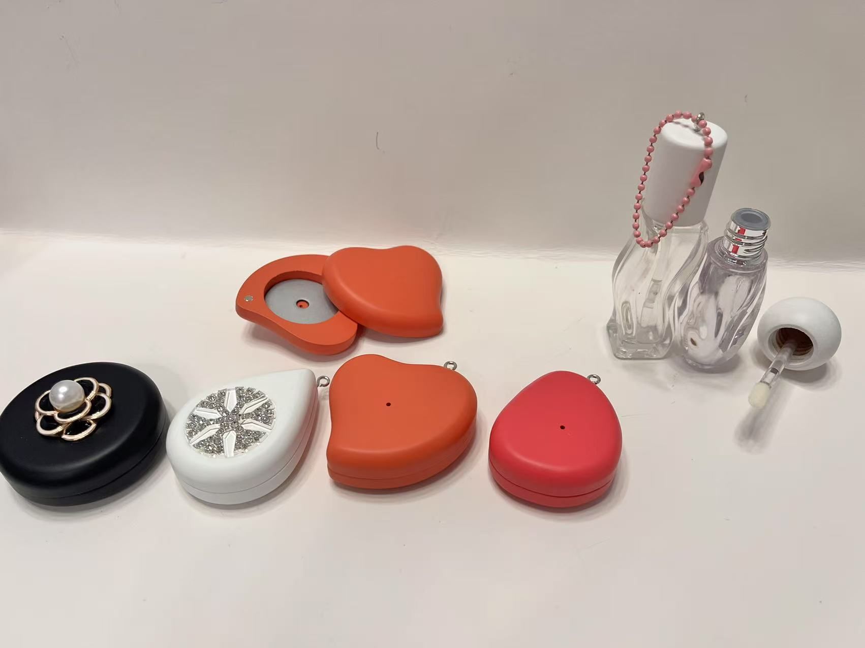 COMPACT/SOLID PERFUME/BLUSH/EYESHADOW packagings
