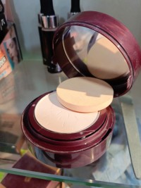 Majestic Korean Face Powder