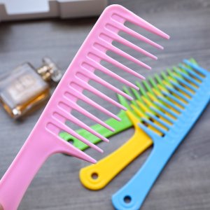 Private label Wide Tooth Comb hair comb Detangling Hair Brush,Paddle Hair Comb,Care Hand grip Comb- Brush