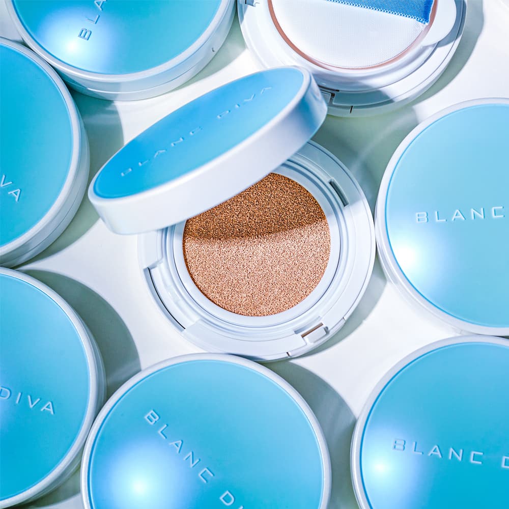 BLANC DIVA WATER VELVET CUSHION