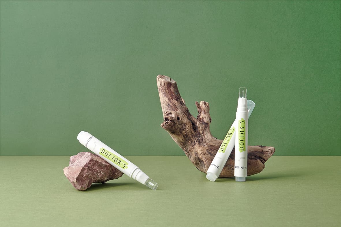 CLEAR SPOT GEL TO REDUCE BLEMISH &amp; REDNESS FOR ACNE SKIN