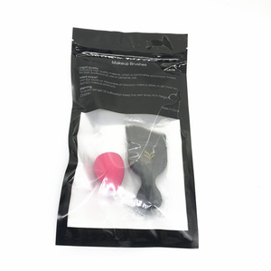 colorful puff with brush and private label makeup/foundation/eyeshadow brush set for face making up