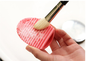 Factory Price Silicone Makeup Brush Cleaner/Brush Egg/Brush Cleaning Tool