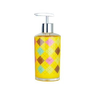 High quality decorative plastic bath set with lotion bottle