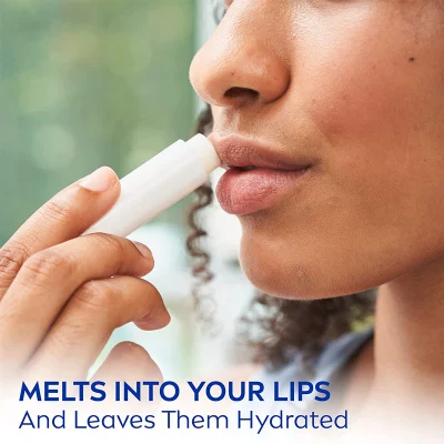 Long Lasting Lip Balm Chamomile Herbal Essences Moisturizing Repair Dry Lips Exfoliating Lip Balm