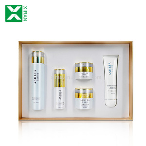 OEM ODM Hyaluronic acid whitening and anti wrinkle cosmetics cream lotion liquid series skin care set