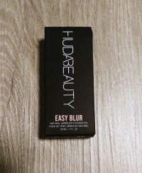 Huda Beauty Easy Blur Natural Airbrush Foundation with Niacinamide