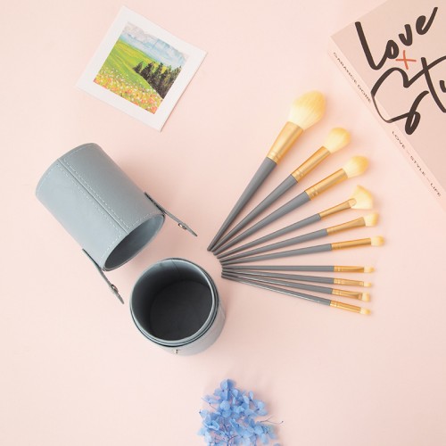 Light Blue Makeup Brush Set with Roll Bag Professional Cosmetic Brush Kit with Storage Pouch