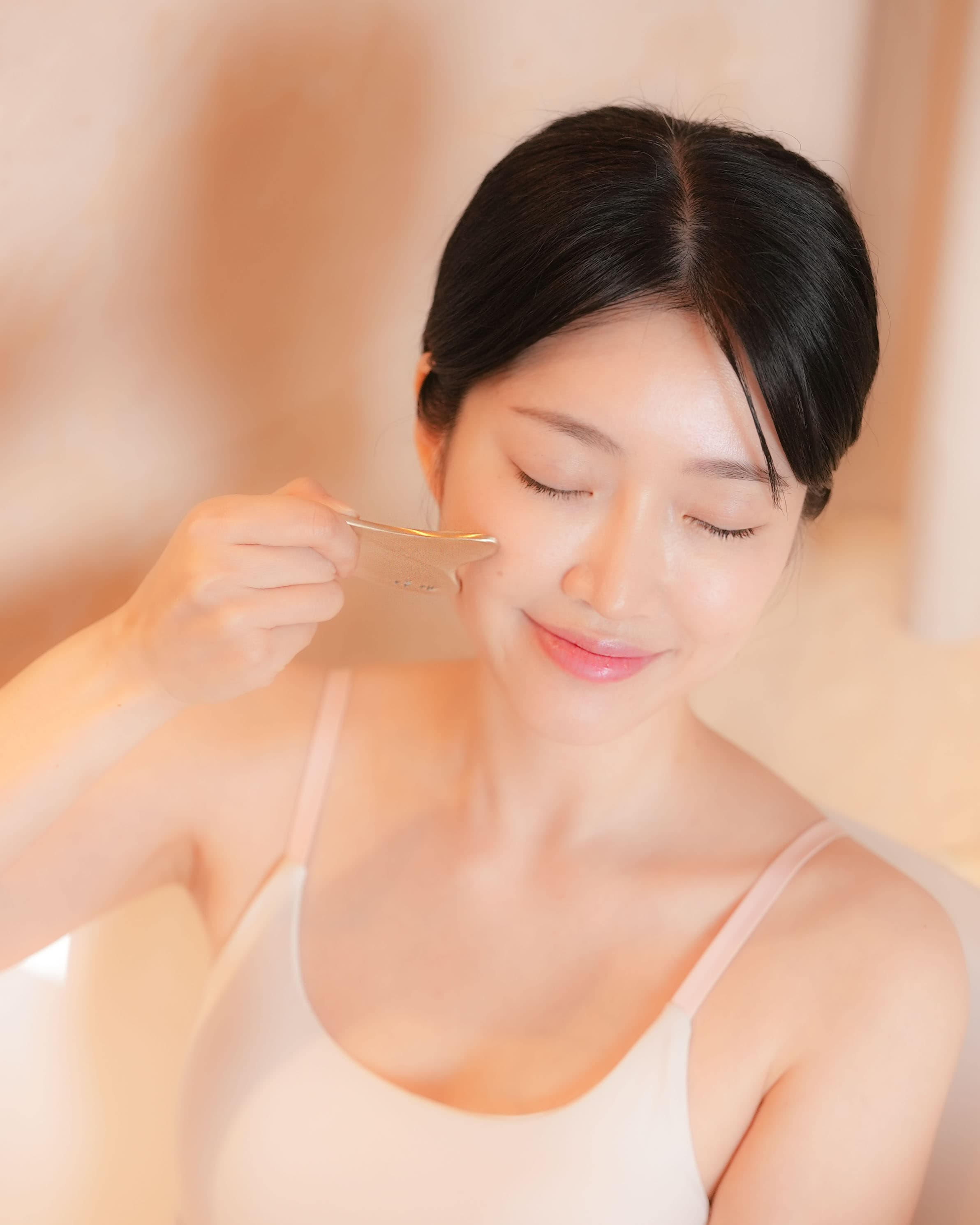 Bronze Heart-shaped Gua Sha