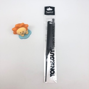 Wholesale Daily Used Personalized Plastic Hair Trim Comb With Custom Logo