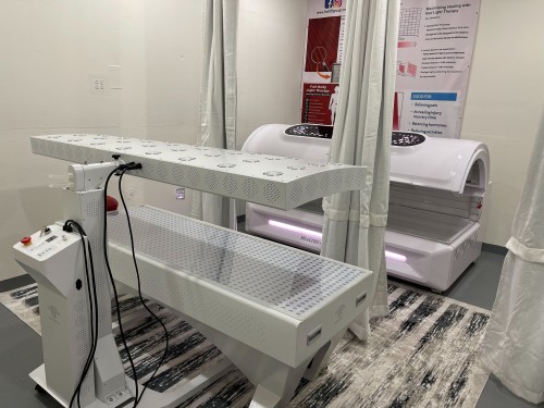 2 Like-New Red Light Therapy Beds + Business Website – $30K (Santa Ana, CA)