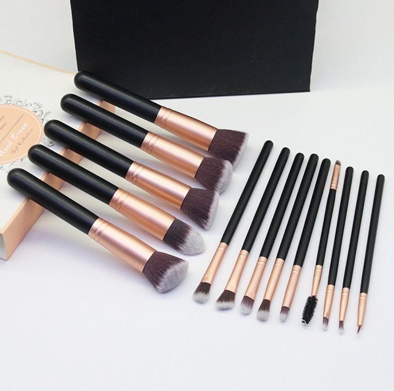 Professional Makeup Brush Set with Rose Gold Ferrules – Wholesale Cosmetic Brushes for OEM & Private Label
