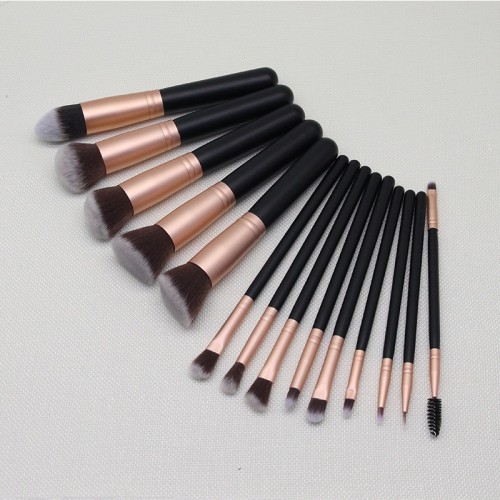 Professional Makeup Brush Set with Rose Gold Ferrules – Wholesale Cosmetic Brushes for OEM & Private Label