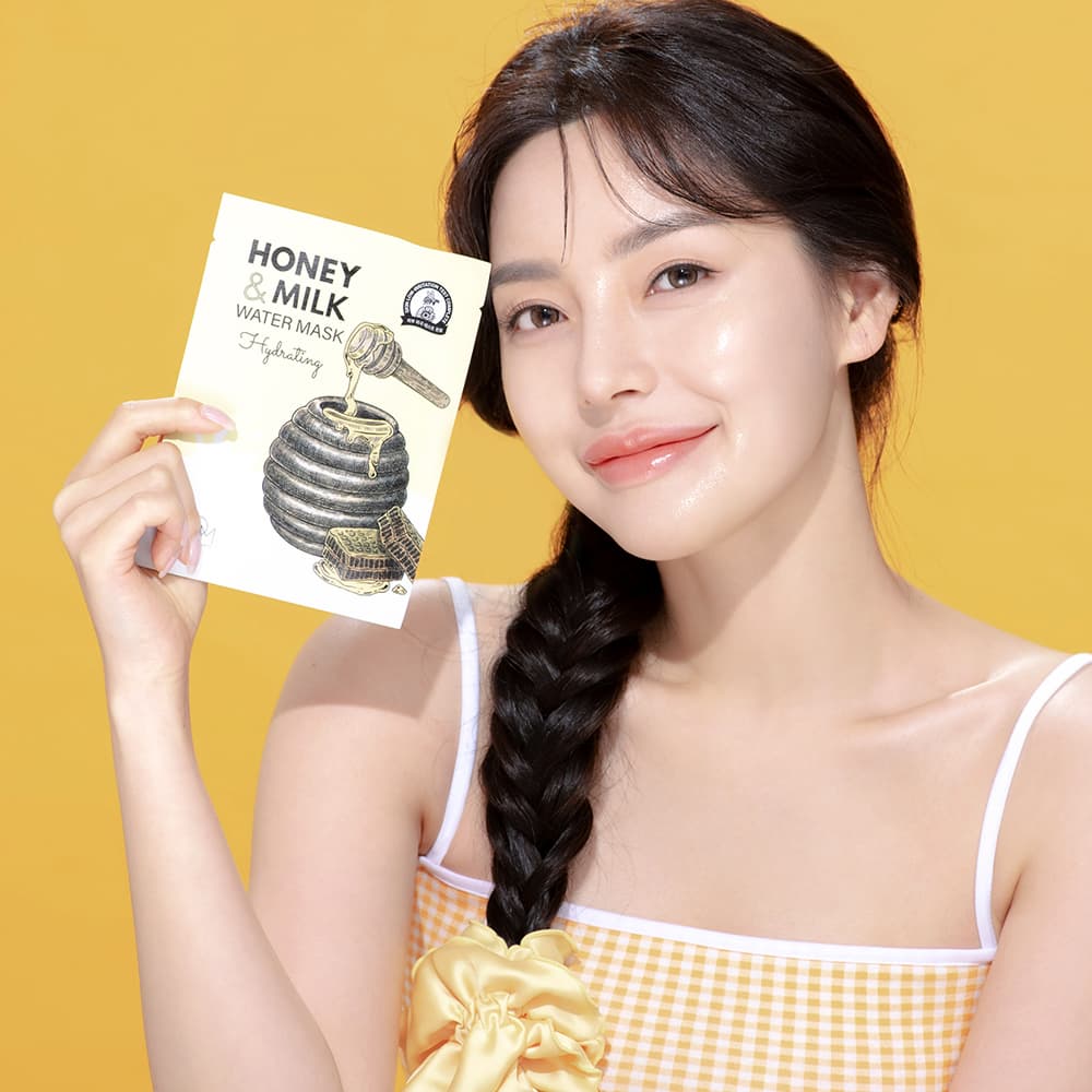 B.O.M HONEY &amp; MILK WATER MASK