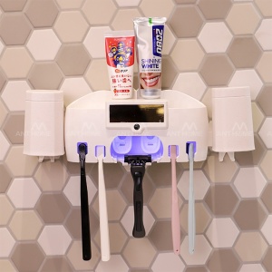 Smart Family Home Bathroom Wall Mount Portable Uv Light Toothbrush Sanitizer Sterilizer Holder Automatic Toothpaste Dispenser