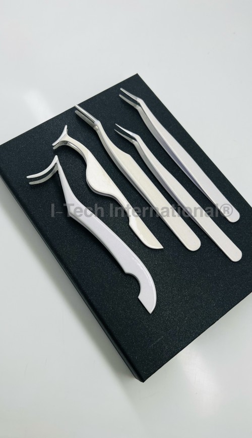 High Precision Eyebrow Tweezers – Custom Logo Available
