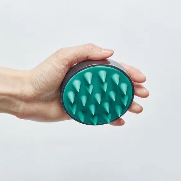 (PLU) Scalp Massage Brush 1pc