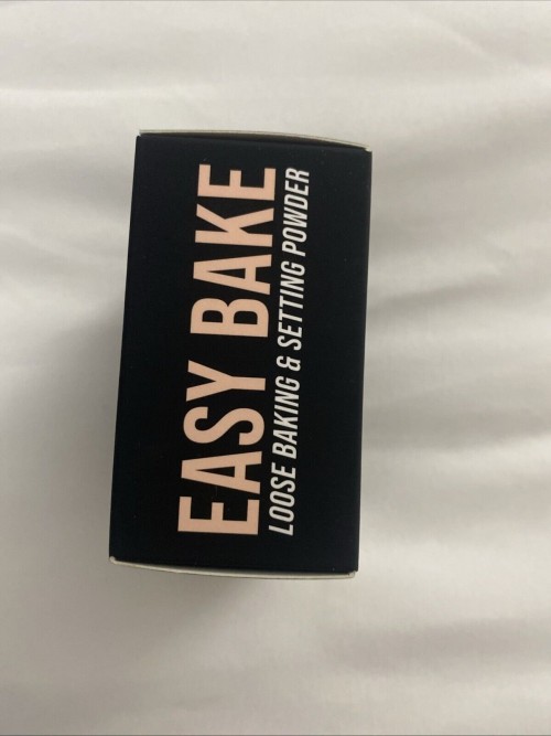 Huda Beauty Easy Bake Loose Baking & Setting Powder cupcake 20g