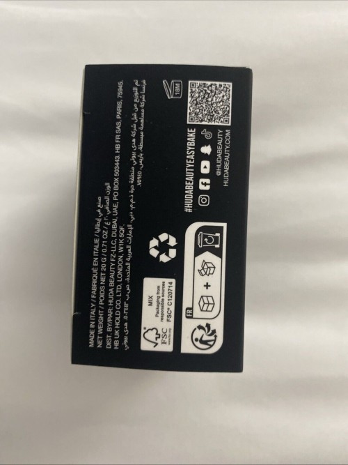 Huda Beauty Easy Bake Loose Baking & Setting Powder cupcake 20g