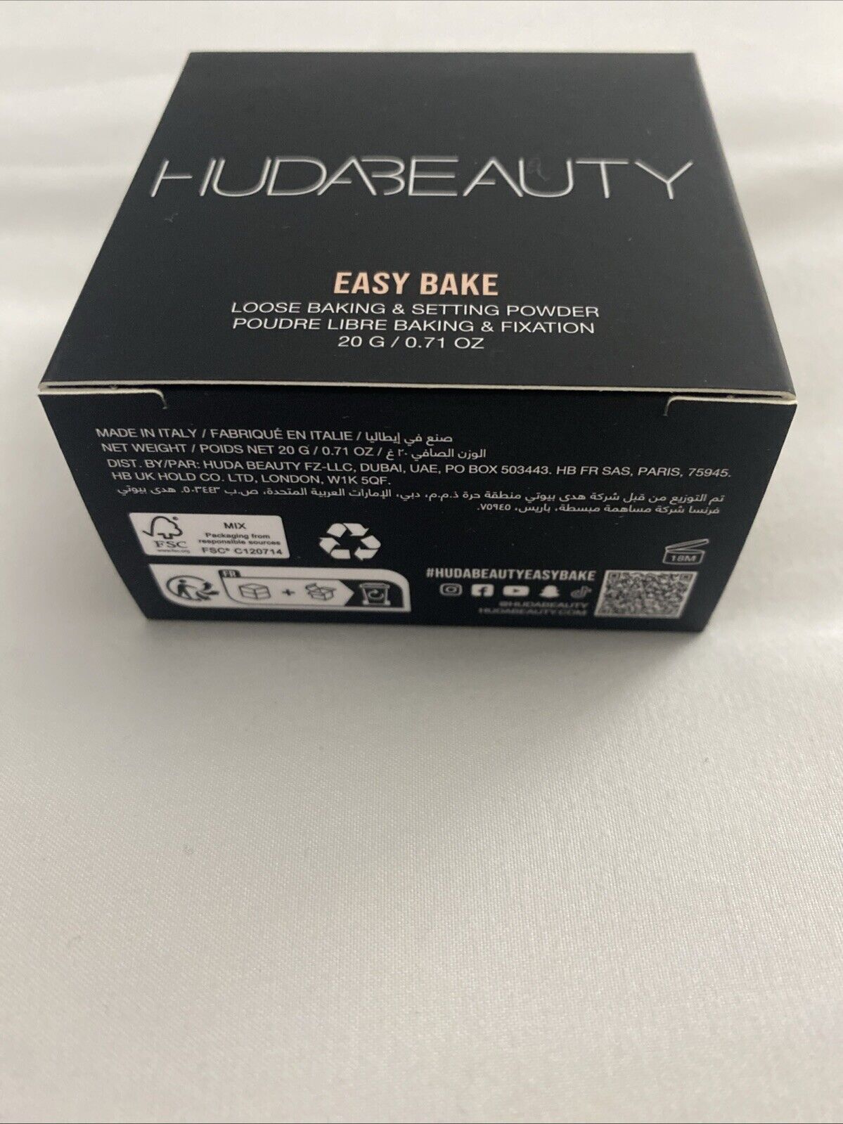 Huda Beauty Easy Bake Loose Baking & Setting Powder cupcake 20g