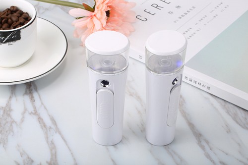 Beauty portable cold spray steaming device / Nano hydrating sprayer / Household humidification hydrating sprayer