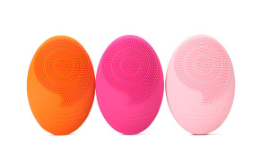 2020 best sale mini face brush sonic electric silicone waterproof massage cleansing facial brush