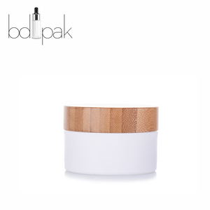 BDPAK New Design 50ml Plastic Cosmetic Jar with Bamboo Lid