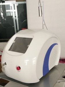 vascular surgical instruments 980nm diode laser from QTS OEM ODM