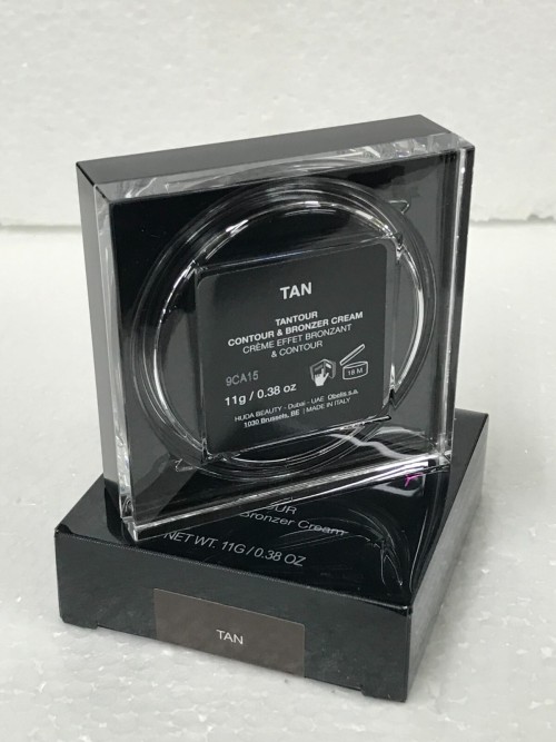 Huda Beauty Tantour Contour & Bronzer Cream Tan