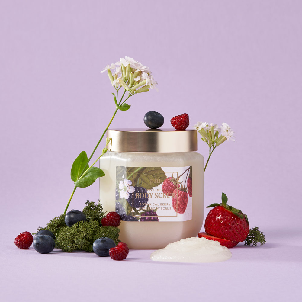 (PLU) Perfumed Sugar Body Scrub Botanical Berry 500g