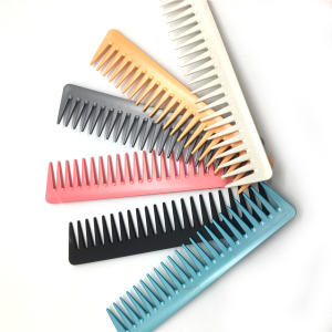 wholesale good quality plastic wide tooth colorful plastic logo comb