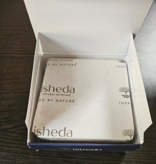 Isheda Skincare Orange Turmeric Soap