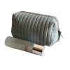 Custom-made New Vintage Denim Thickened Shockproof Travel Storage bag Cosmetic Toiletry Pouch Digital Accessories Case