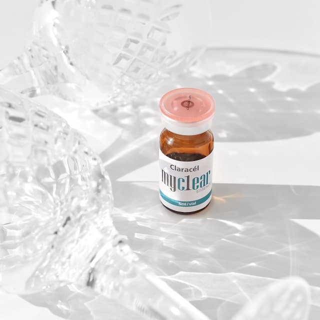 Myc1ear (WHITENING, MOISTUERIZER, VITAMIN C, SKIN CARE)