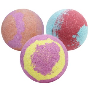 Wholesale Bubble Foaming Rose Strawberry Bath Bombs Floral Scent Handmade Bath Packaging Bath Fizzies for Kid
