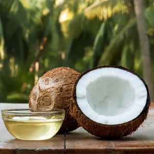 Pure Fractionated Coconut Oil Carrier Oil
