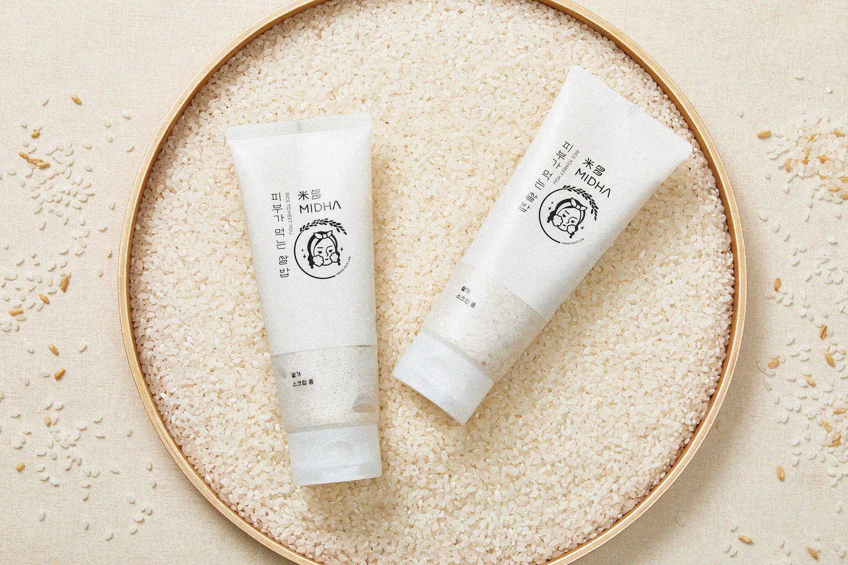 MIDHA Rice bran Scrub foam 