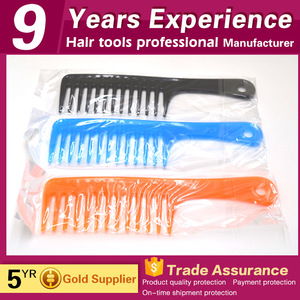 Wholesale OEM salon plastic wide tooth hair comb