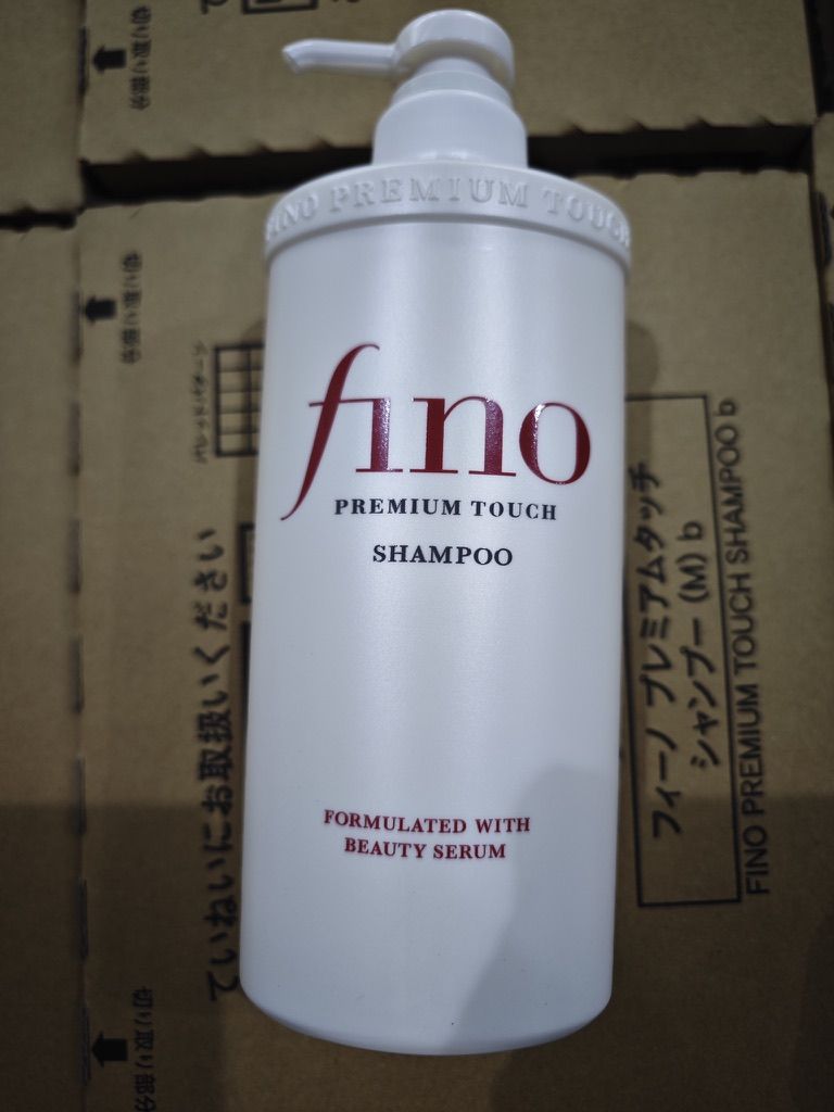Fino Premium Touch Moist Shampoo 550ml