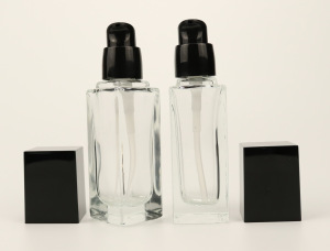 Glass Square Refillable Atomizer Spray Perfume Bottle Empty for Man Scent Aftershave Bottle for Travel