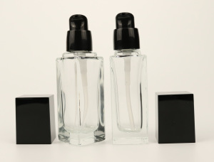 Glass Square Refillable Atomizer Spray Perfume Bottle Empty for Man Scent Aftershave Bottle for Travel